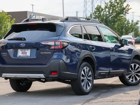 Certified 2024 Subaru Outback Limited AWD/4WD image 3