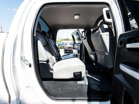 Used 2021 Toyota Tundra SR5 w/ SR5 Leather Package RWD image 31