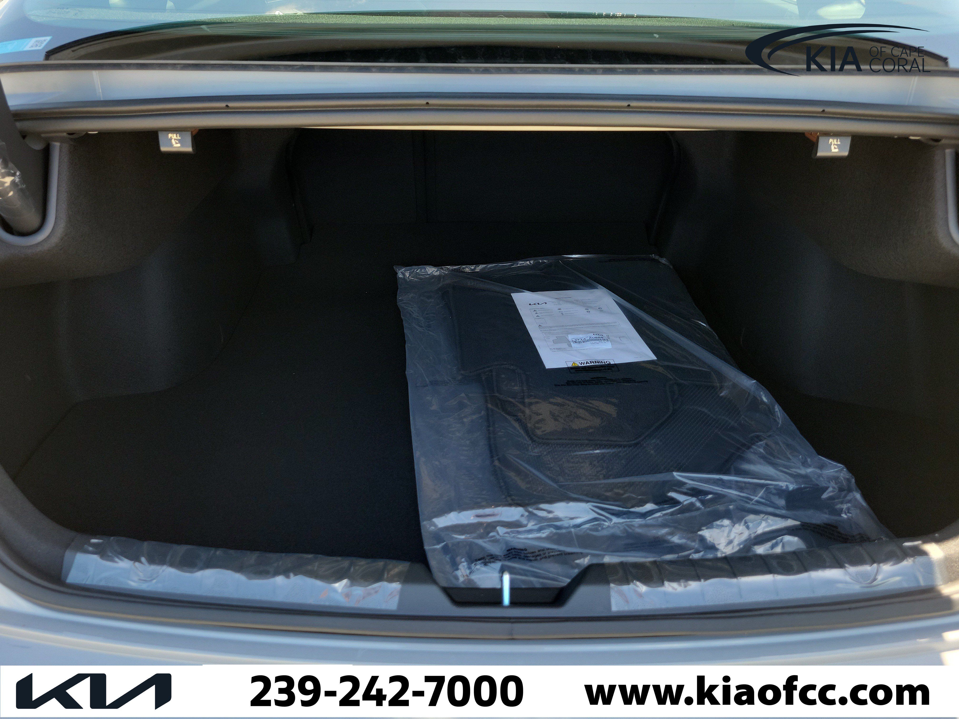 New 2026 Kia K5 GT-Line w/ GT-Line Red Interior Package FWD image 10
