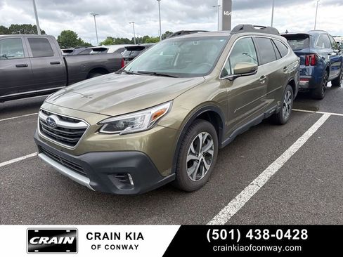 Used 2022 Subaru Outback Limited AWD/4WD image 1