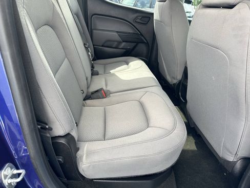 Used 2017 Chevrolet Colorado W/T w/ WT Convenience Package RWD image 15
