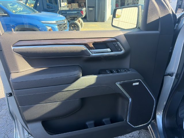 New 2026 Chevrolet Silverado 1500 RST w/ Z71 Off-Road Package AWD/4WD image 10