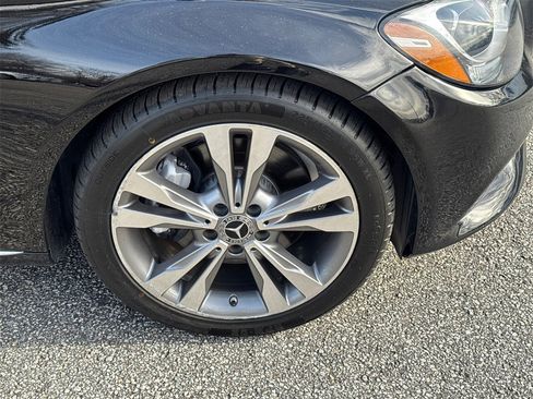 Used 2017 Mercedes-Benz C 300 Sedan image 12