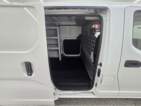 Used 2020 Nissan NV200 SV w/ Back Door Glass Package image 14