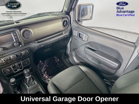 Used 2018 Jeep Wrangler Unlimited Sport S image 23