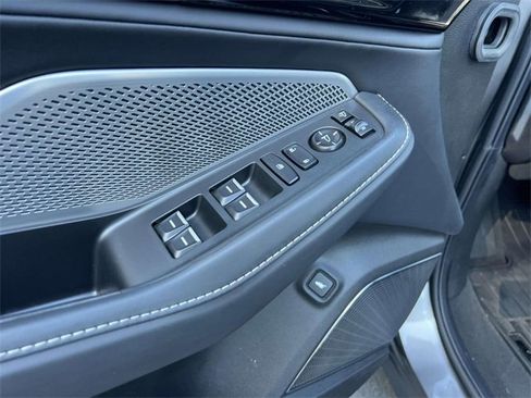 Used 2022 Acura MDX SH-AWD w/ Technology Package image 21