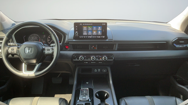 Used 2024 Honda Pilot EX-L image 9