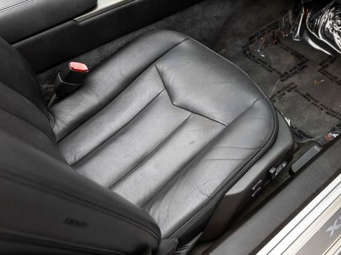 Used 2007 Cadillac XLR RWD image 36
