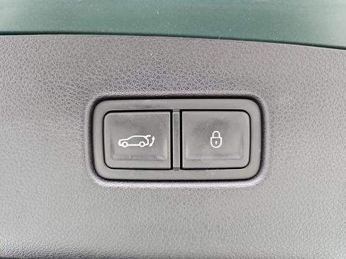 Used 2023 Genesis GV70 2.5T w/ Select Package image 22