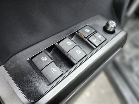 Used 2023 Toyota Tacoma TRD Sport image 18