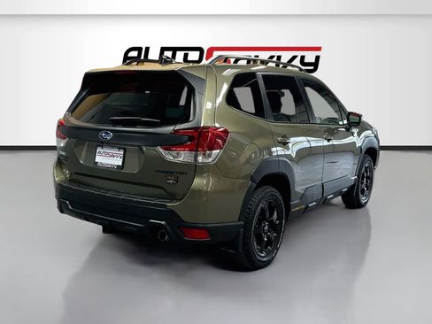 Used 2025 Subaru Forester Wilderness w/ Wilderness Package AWD/4WD image 7