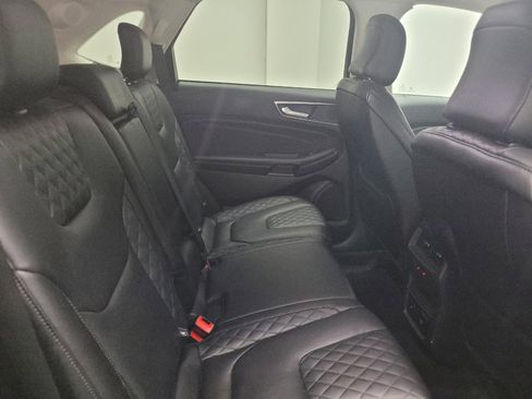 Used 2024 Ford Edge Titanium w/ Equipment Group 301A AWD/4WD image 19