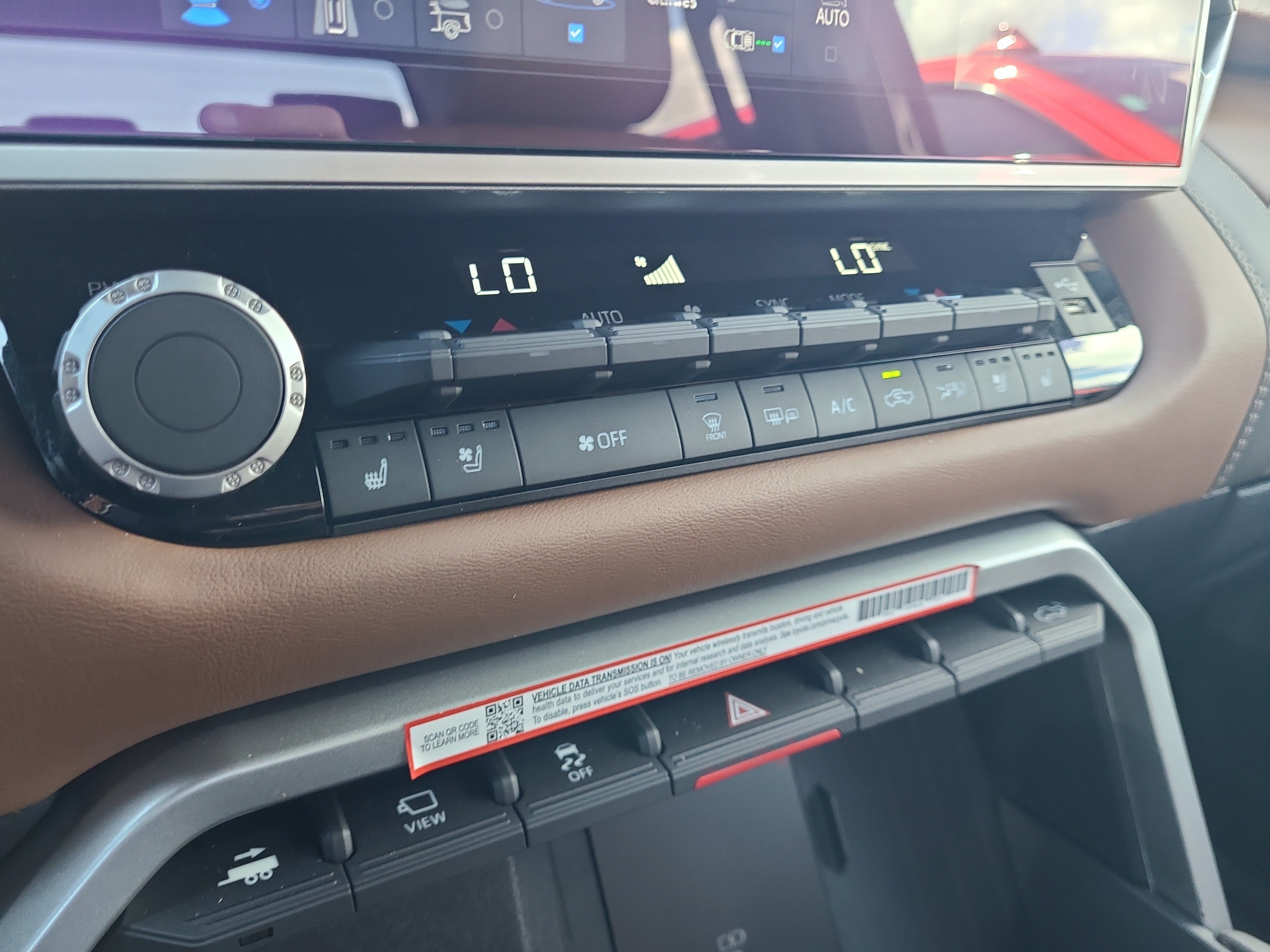 Certified 2025 Toyota Tundra 1794 Edition AWD/4WD image 26