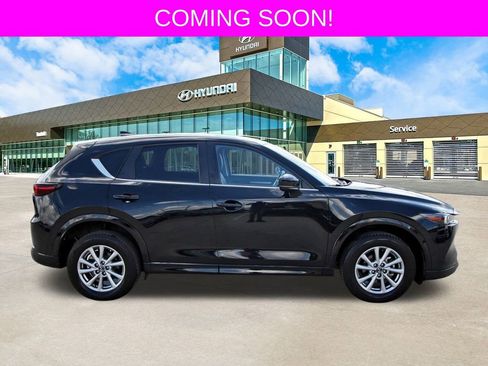 Used 2024 MAZDA CX-5 AWD 2.5 S w/ Preferred Package image 4