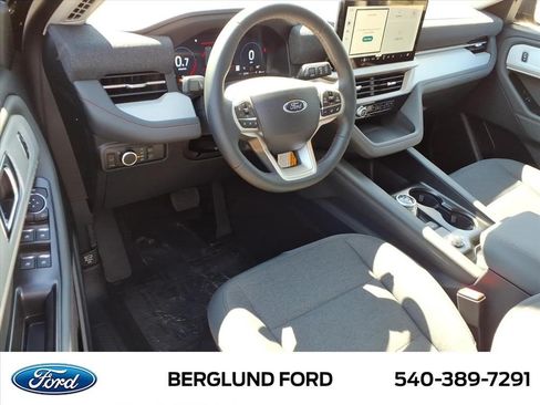 New 2026 Ford Explorer Active AWD/4WD image 11
