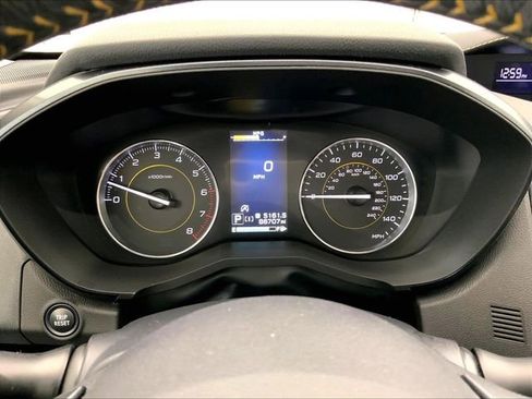 Used 2022 Subaru Crosstrek 2.5i Sport w/ Moonroof Package AWD/4WD image 24
