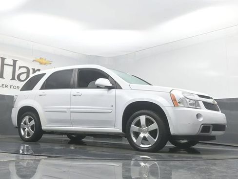 Used 2008 Chevrolet Equinox Sport image 2