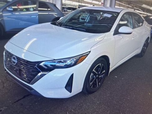 Certified 2025 Nissan Sentra SV w/ All-Weather Package image 3