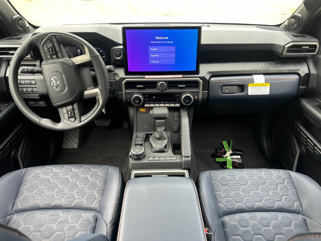 New 2026 Toyota 4Runner Platinum AWD/4WD image 18