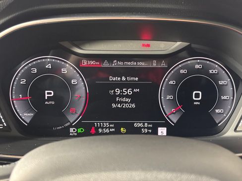 Used 2024 Audi Q3 2.0T Premium Plus AWD/4WD image 15