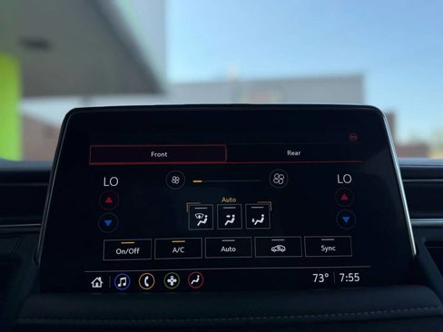 Used 2021 Chevrolet Tahoe Z71 image 10