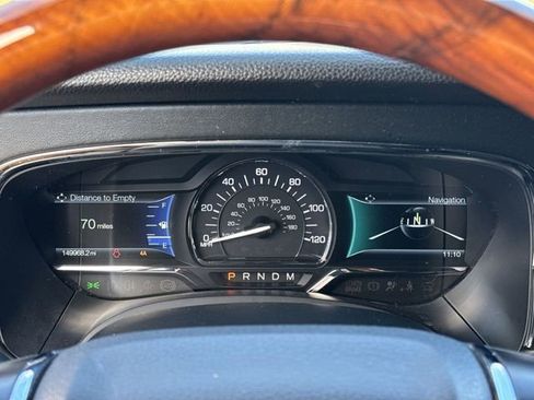 Used 2015 Lincoln Navigator 4WD image 12