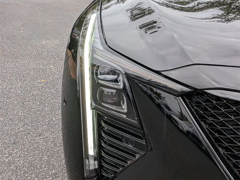 New 2026 Cadillac CT5 V w/ Platinum Package image 11