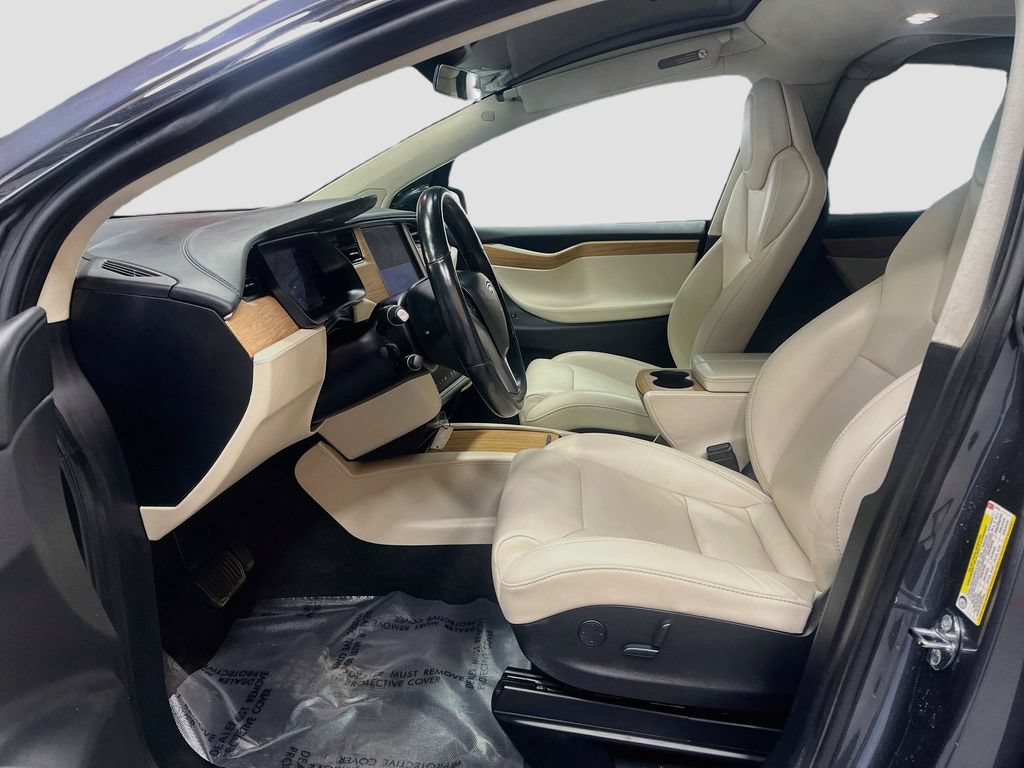 Used 2019 Tesla Model X AWD/4WD image 21