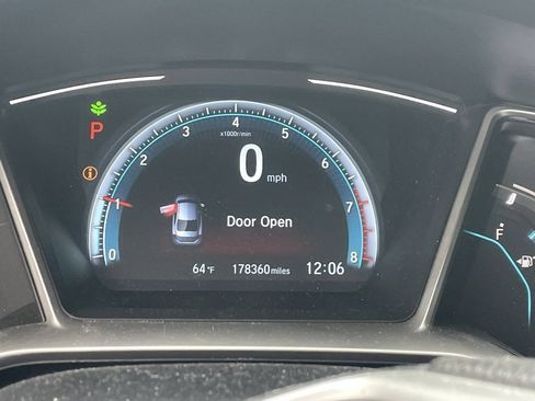 Used 2017 Honda Civic EX image 8