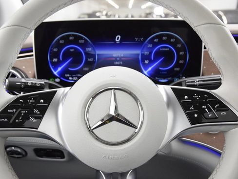 Certified 2023 Mercedes-Benz EQE 350+ 4MATIC SUV image 23