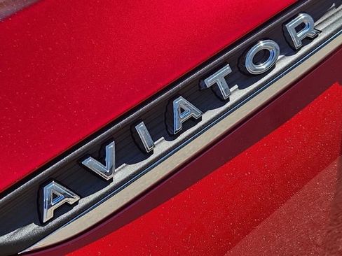 New 2026 Lincoln Aviator Reserve w/ Luxury Package AWD/4WD image 16