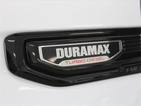 Used 2024 GMC Sierra 1500 Elevation w/ LPO, Elevation Black Package image 46