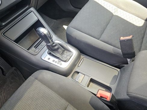 Used 2013 Volkswagen Tiguan S AWD/4WD image 31