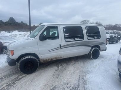 Used 2002 Ford E-150 and Econoline 150