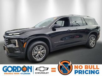 Used 2025 Chevrolet Traverse LT video 1