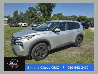 Used 2024 Nissan Rogue SV