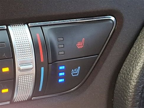 Certified 2022 Ford Mustang Premium w/ Black Accent Package image 26