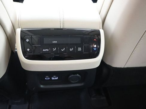 Certified 2023 INFINITI QX60 Luxe w/ Vision Package image 20