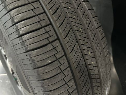 Certified 2025 Kia Sportage LX image 11