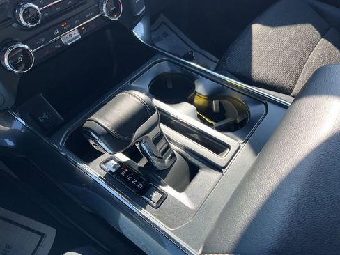 Used 2022 Ford F150 XLT w/ Equipment Group 302A High image 22