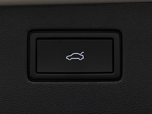 New 2026 Volkswagen Tiguan SE R-Line image 6