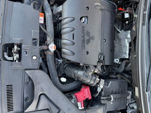 Used 2013 Mitsubishi Lancer ES image 49