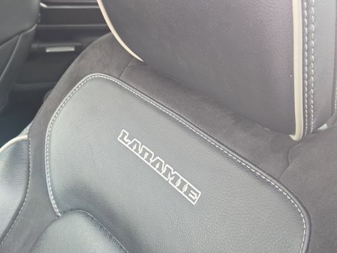 Used 2022 RAM 1500 Laramie image 18