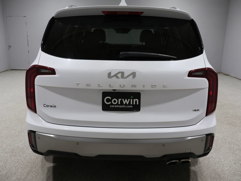Used 2025 Kia Telluride S AWD/4WD image 3