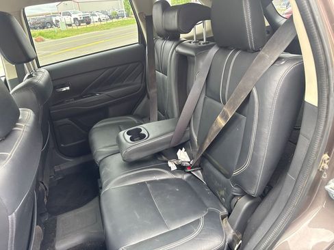 Used 2018 Mitsubishi Outlander GT AWD/4WD image 62