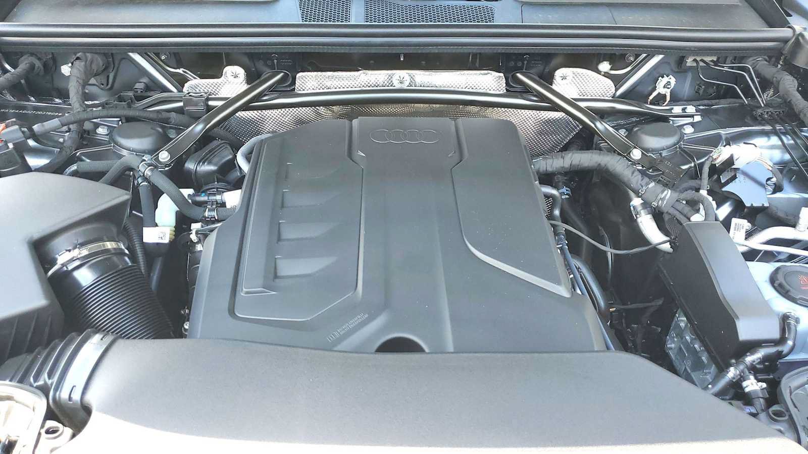 New 2026 Audi Q5 Premium Plus AWD/4WD image 14