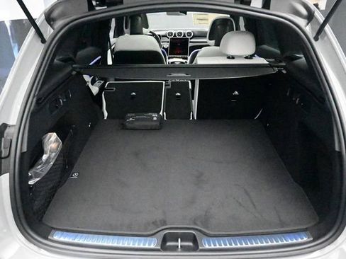 Used 2026 Mercedes-Benz GLC 300 image 24