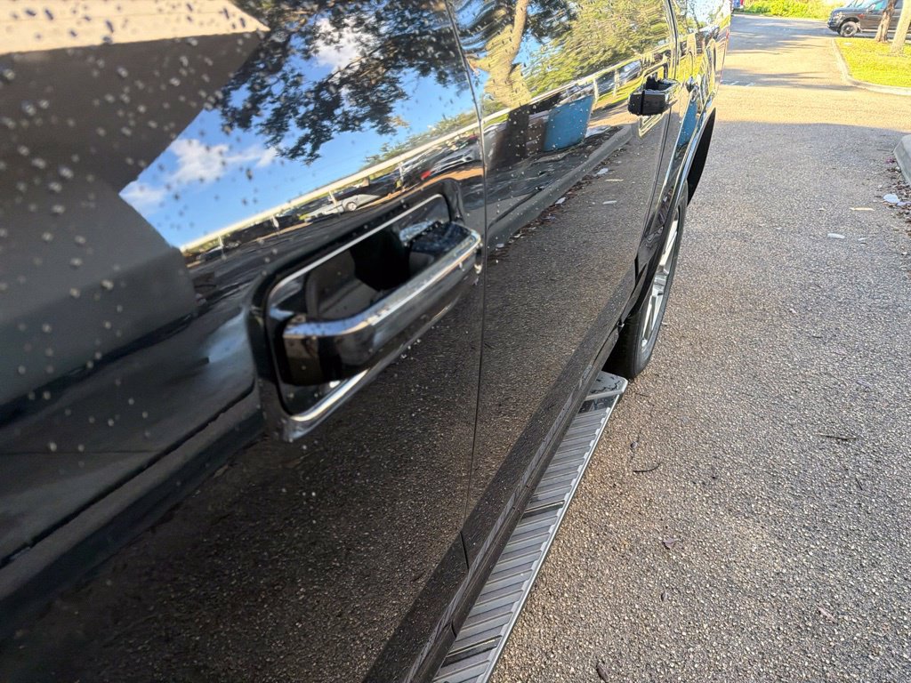 Used 2019 Ford F150 XLT w/ Equipment Group 302A Luxury AWD/4WD image 18