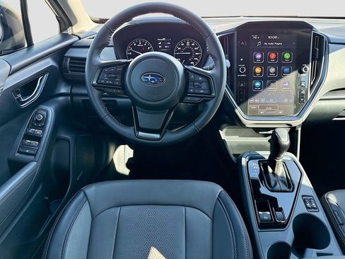 Used 2025 Subaru Crosstrek 2.5i Limited w/ Crosstrek Mirror Package image 32