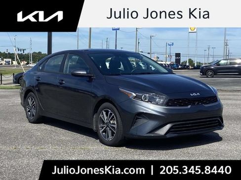 Used 2023 Kia Forte LXS FWD image 1